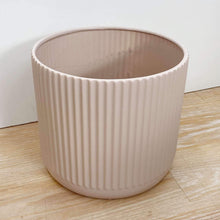 Load image into Gallery viewer, RIBBED PLANTER
