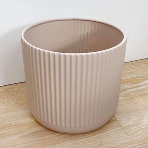 RIBBED PLANTER